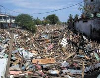 tsunamiacehdebris (13K)