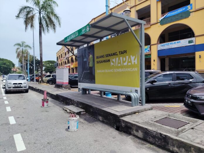 Bus stop lacks accessibility features